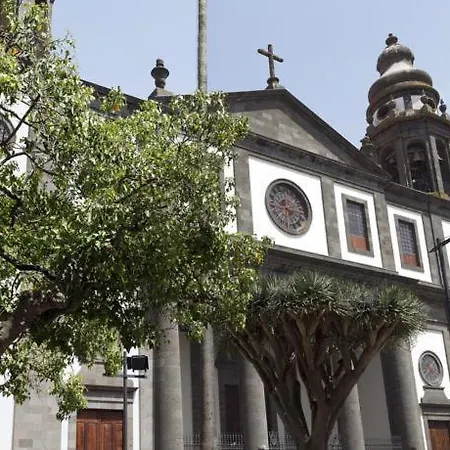 La Trinidad Апартаменты *